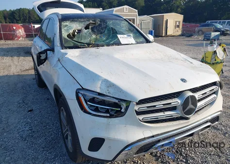 2020 Mercedes-Benz Glc 300 z USA, uszkodzony, nr VIN W1N0G8DB1LF824864